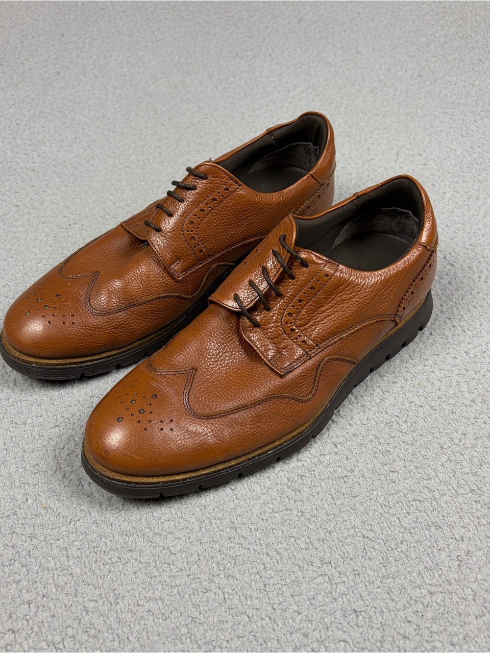 Charles Tyrwhitt Leather Shoes Men's 8 Brown Pebbled Wingtip Lace-Up Casual